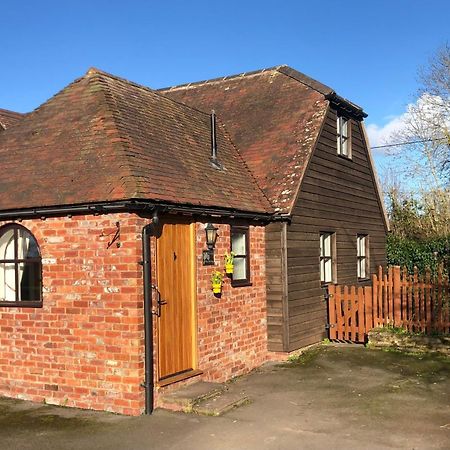 The Annexe At Walnut Tree Cottage Hope under Dinmore Экстерьер фото